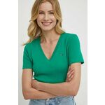 Bombažna kratka majica Tommy Hilfiger ženski, zelena barva - zelena. Kratka majica iz kolekcije Tommy Hilfiger, izdelana iz tanke, elastične pletenine. Model iz izjemno udobne bombažne tkanine.