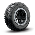 BF Goodrich Mud-Terrain T/A KM 3 ( LT305/55 R20 121/118Q POR )