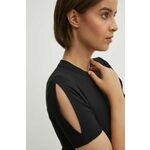 Kratka majica Calvin Klein ženska, črna barva, K20K207322 - črna. Kratka majica iz kolekcije Calvin Klein, izdelana iz elastične pletenine. Model iz izjemno udobne tkanine z visoko vsebnostjo modala.